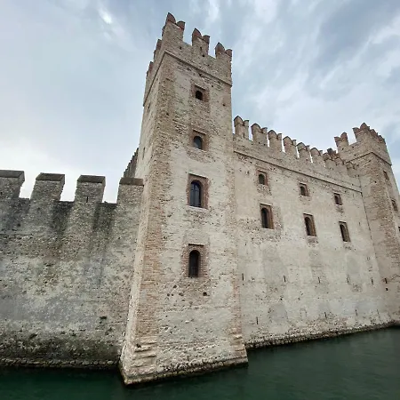 Castello Mavino Apartamento *